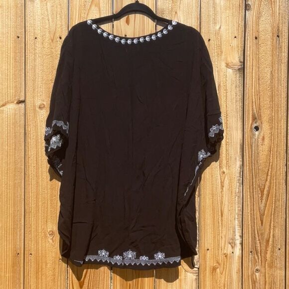 Take 50% OFF- Hannah Embroidered Knit Women’s, Size-2X - Picture 9 of 11